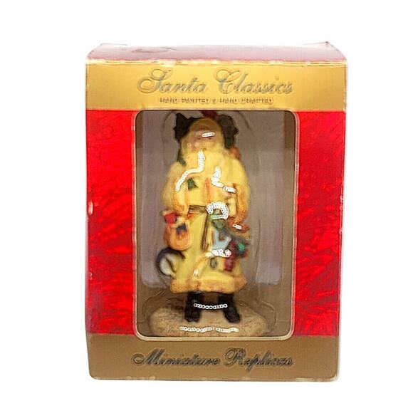 Vintage Old World Santa Classics Figurine - Hand Painted and Hand Crafted - Picture 2 of 7